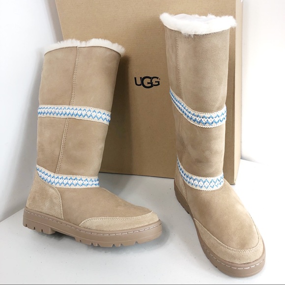 UGG Shoes - UGG Winter Boots Genuine Sheepskin Tan Size 7
